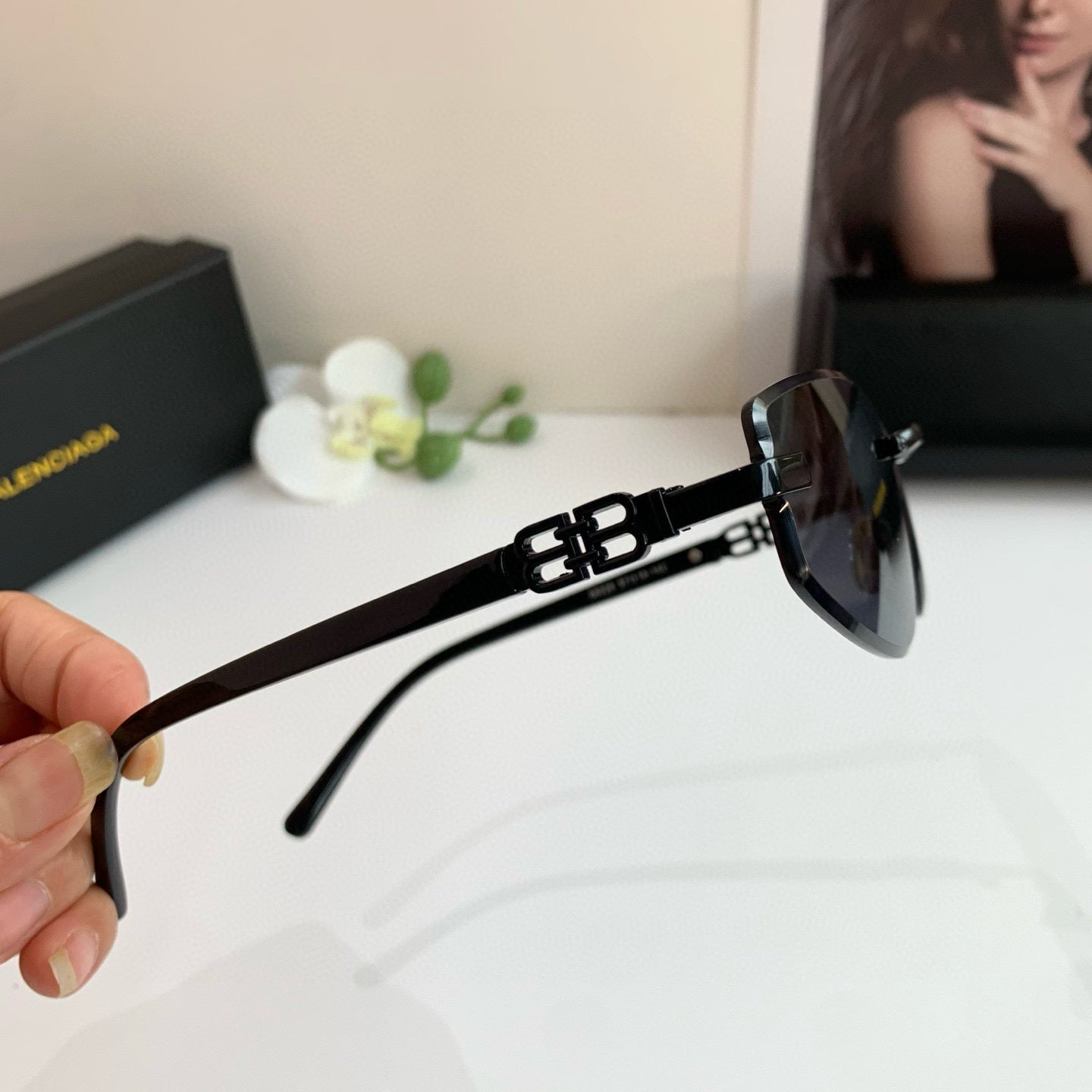 Balenciaga sunglasses Asian fit for men and women