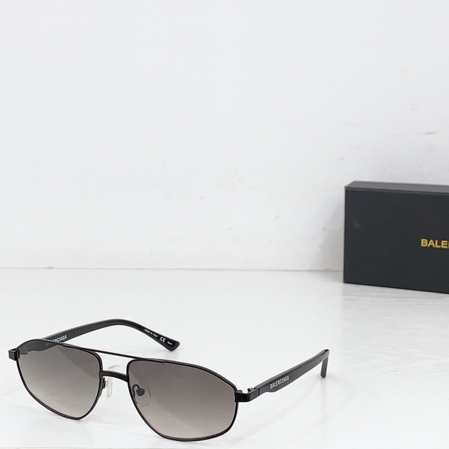 Balenciaga sunglasses Asian fit for men and women