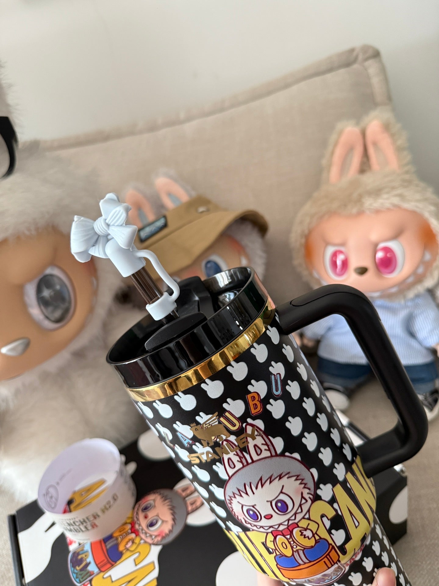 Spot black ๐๐ญa๐ง๐ฅ๐๐ฒโ Labub co-branded straw cup 40oz Water Bottle Labubu Macaron Monsters Tumbler