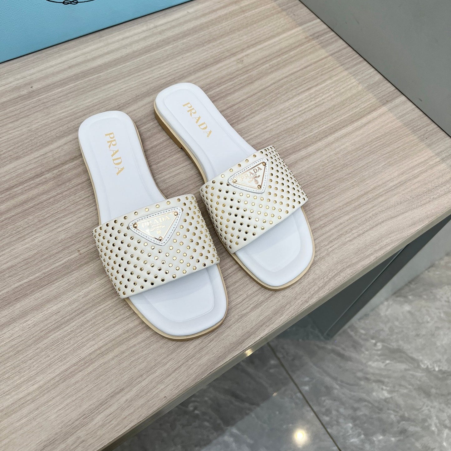 PRADA Ladies Slippers, Size 35-42