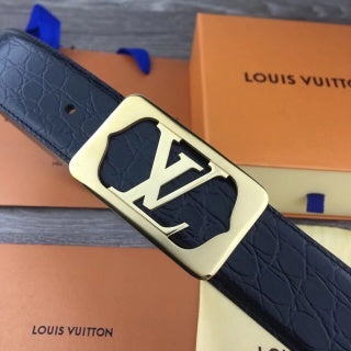 LOUIS VUITTON leather belt