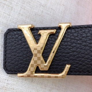 LOUIS VUITTON leather belt