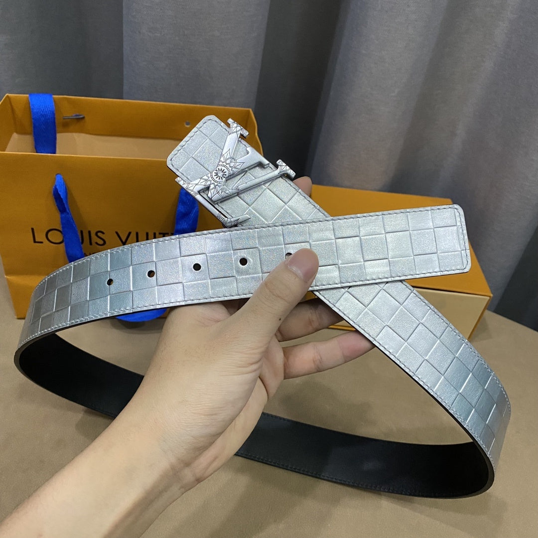 LOUIS VUITTON Leather Belt