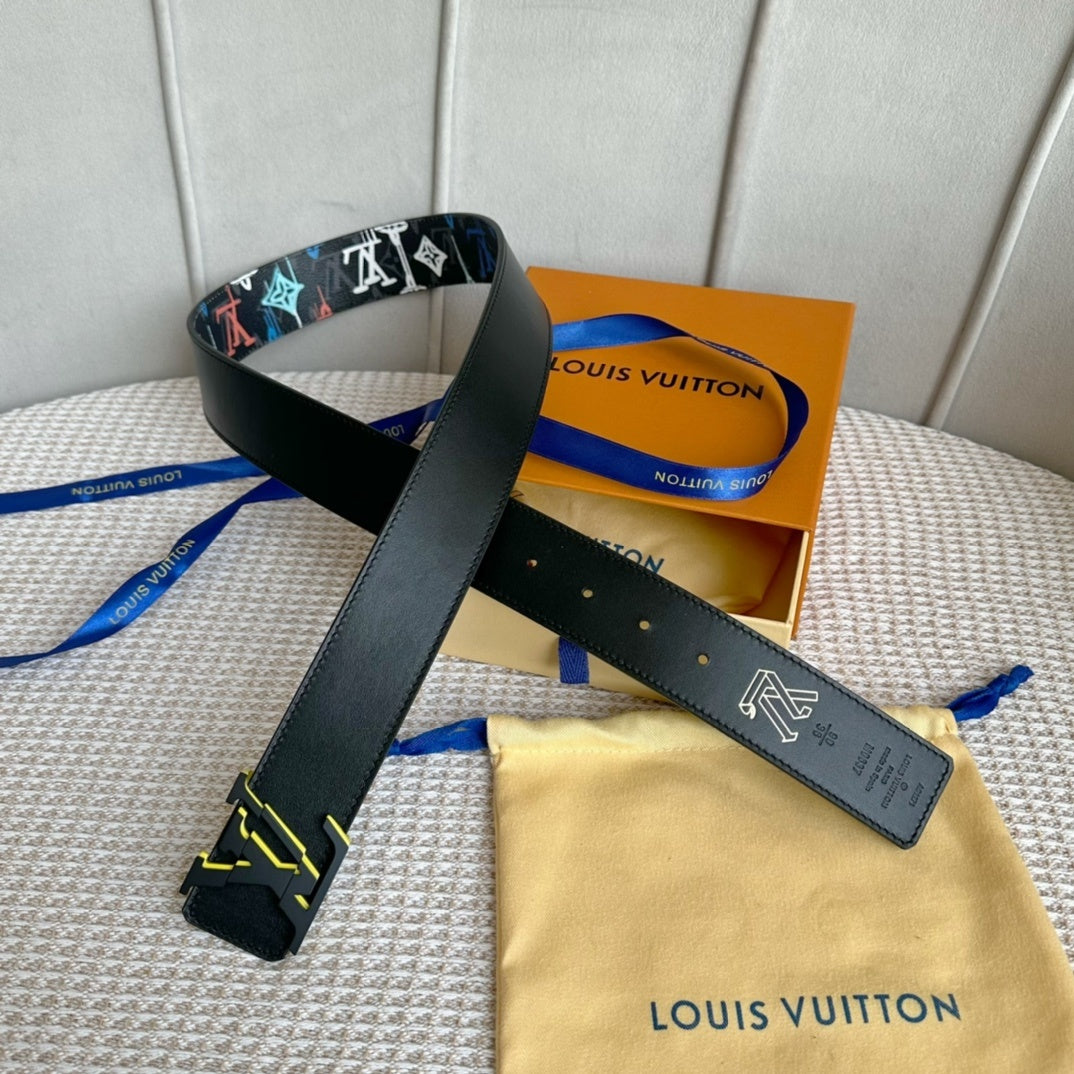 LOUIS VUITTON Leather Belt