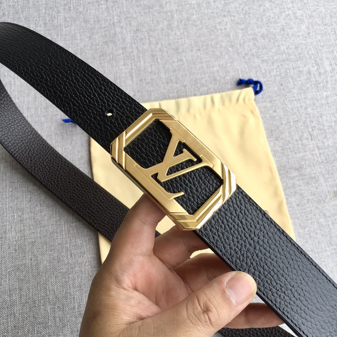 LOUIS VUITTON leather belt