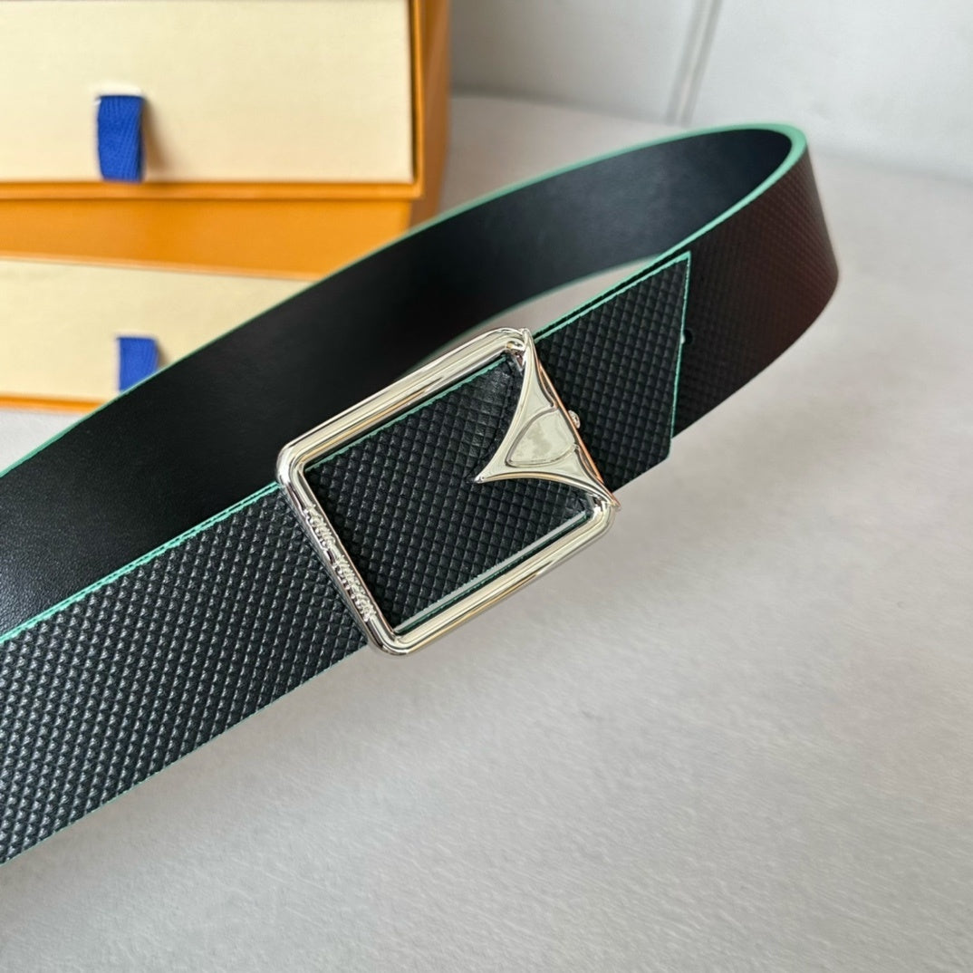 LOUIS VUITTON Leather Belt