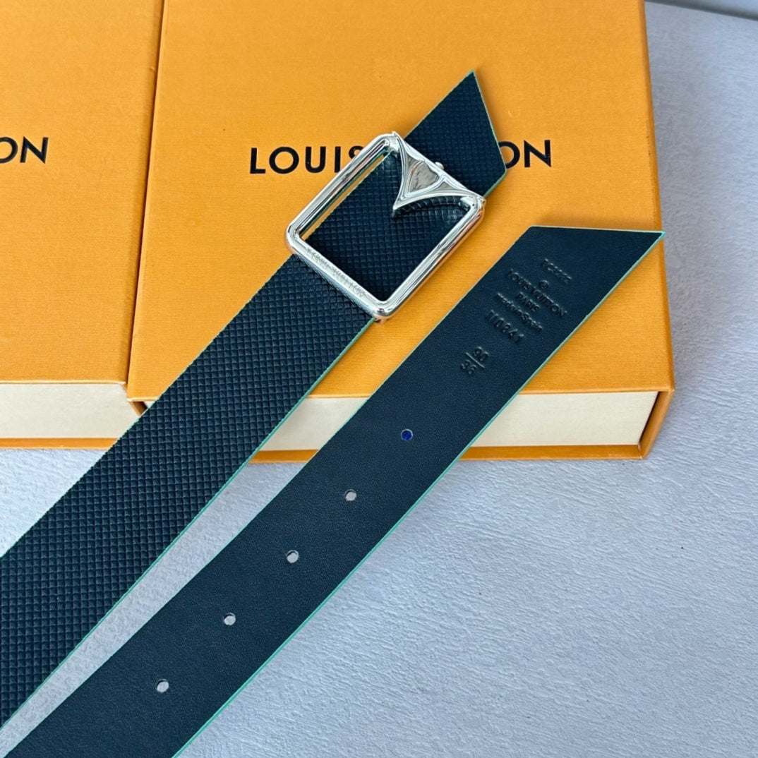 LOUIS VUITTON Leather Belt