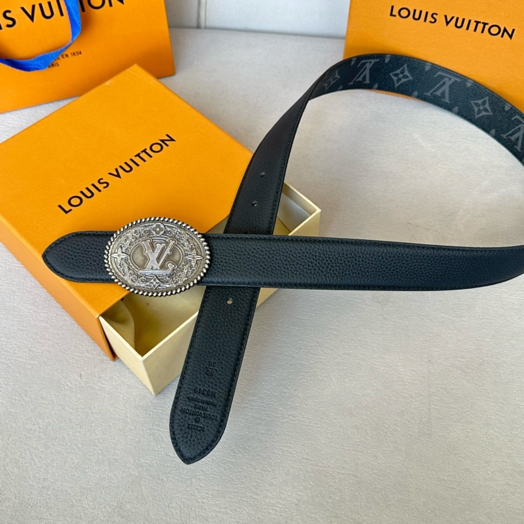 LOUIS VUITTON Leather Belt