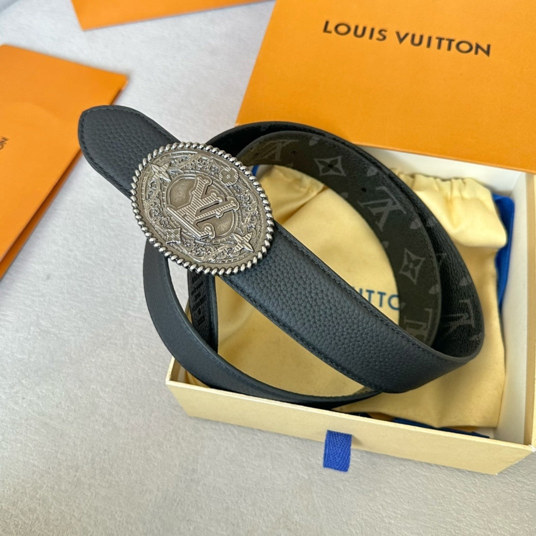 LOUIS VUITTON Leather Belt