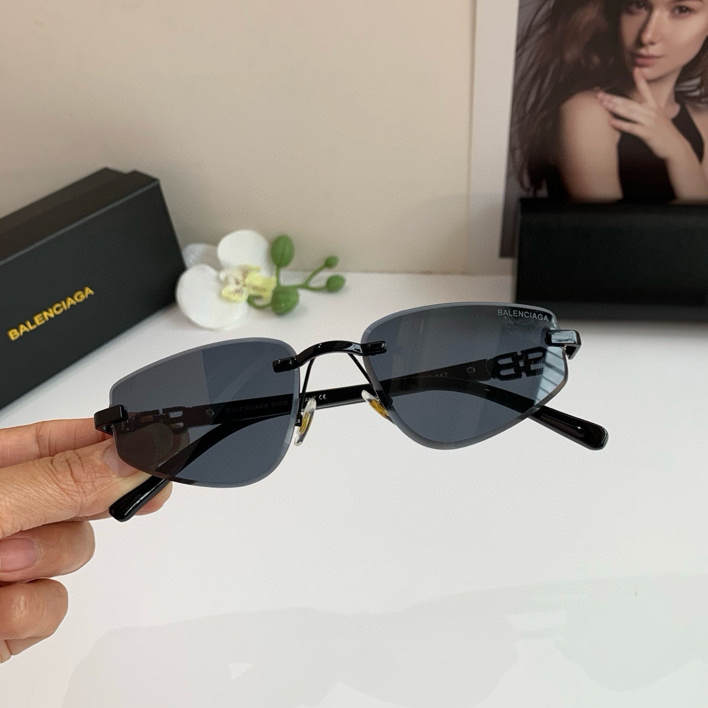 Balenciaga sunglasses Asian fit for men and women