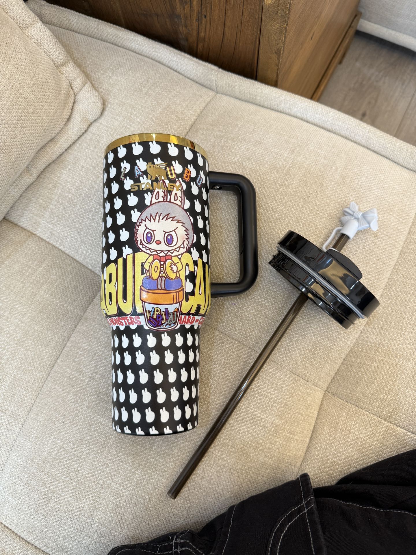 Spot black 𝐒𝐭a𝐧𝐥𝐞𝐲✖ Labub co-branded straw cup 40oz Water Bottle Labubu Macaron Monsters Tumbler
