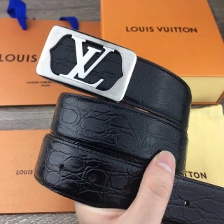 LOUIS VUITTON leather belt