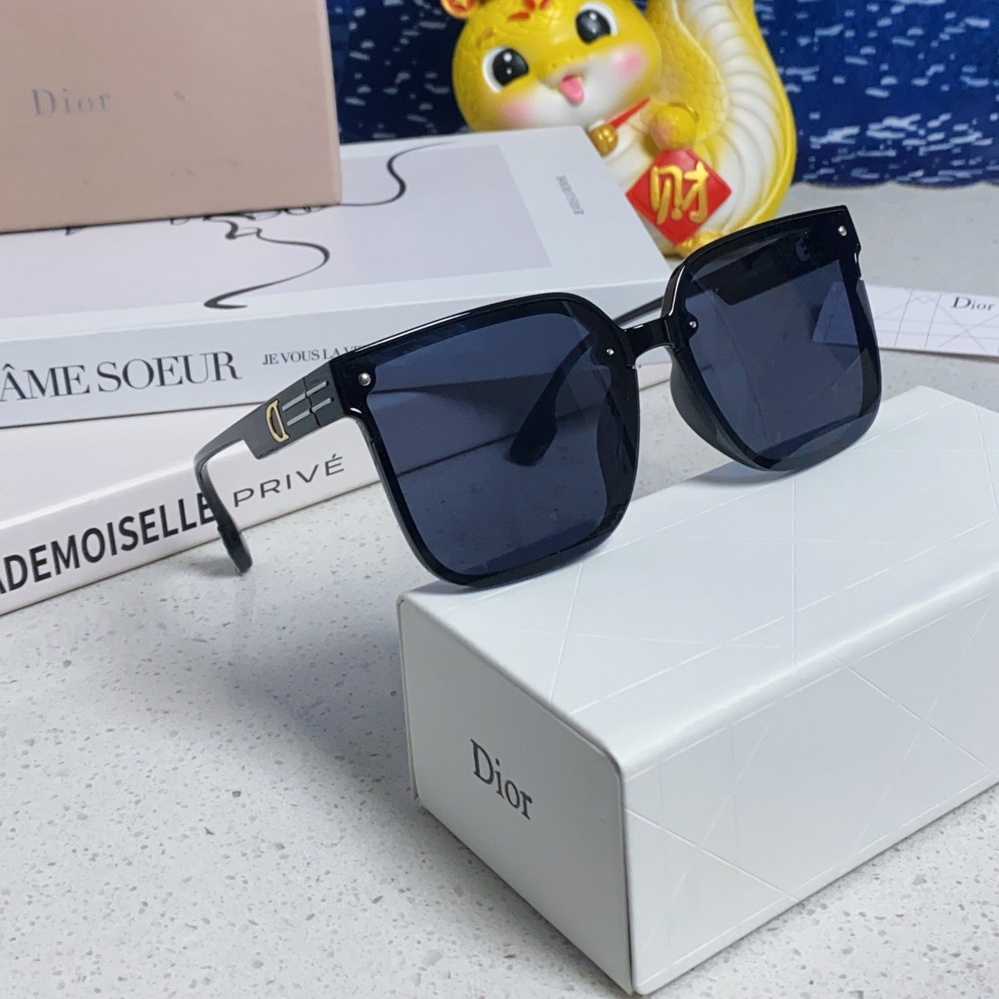 Dior popular sunglasses