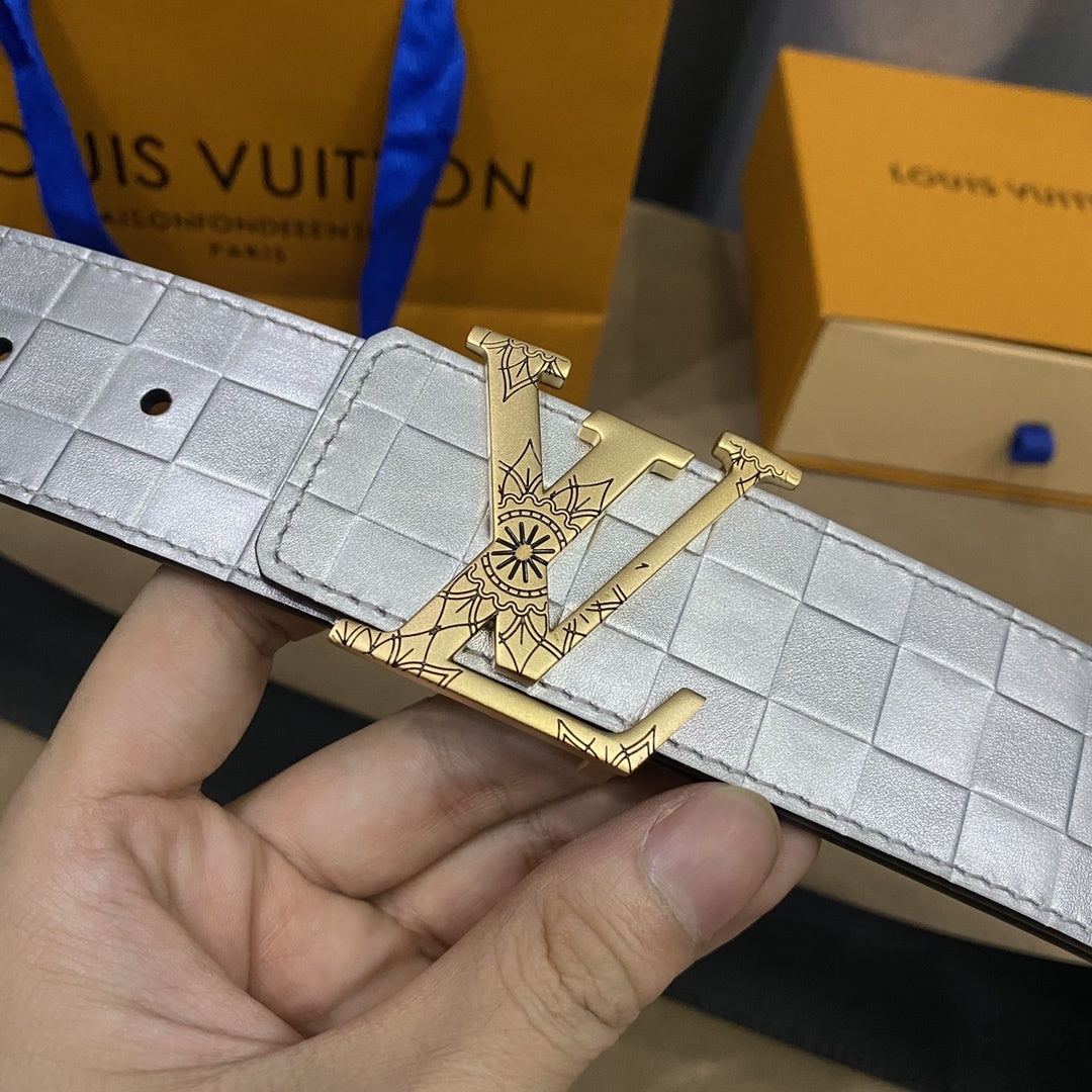 LOUIS VUITTON Leather Belt