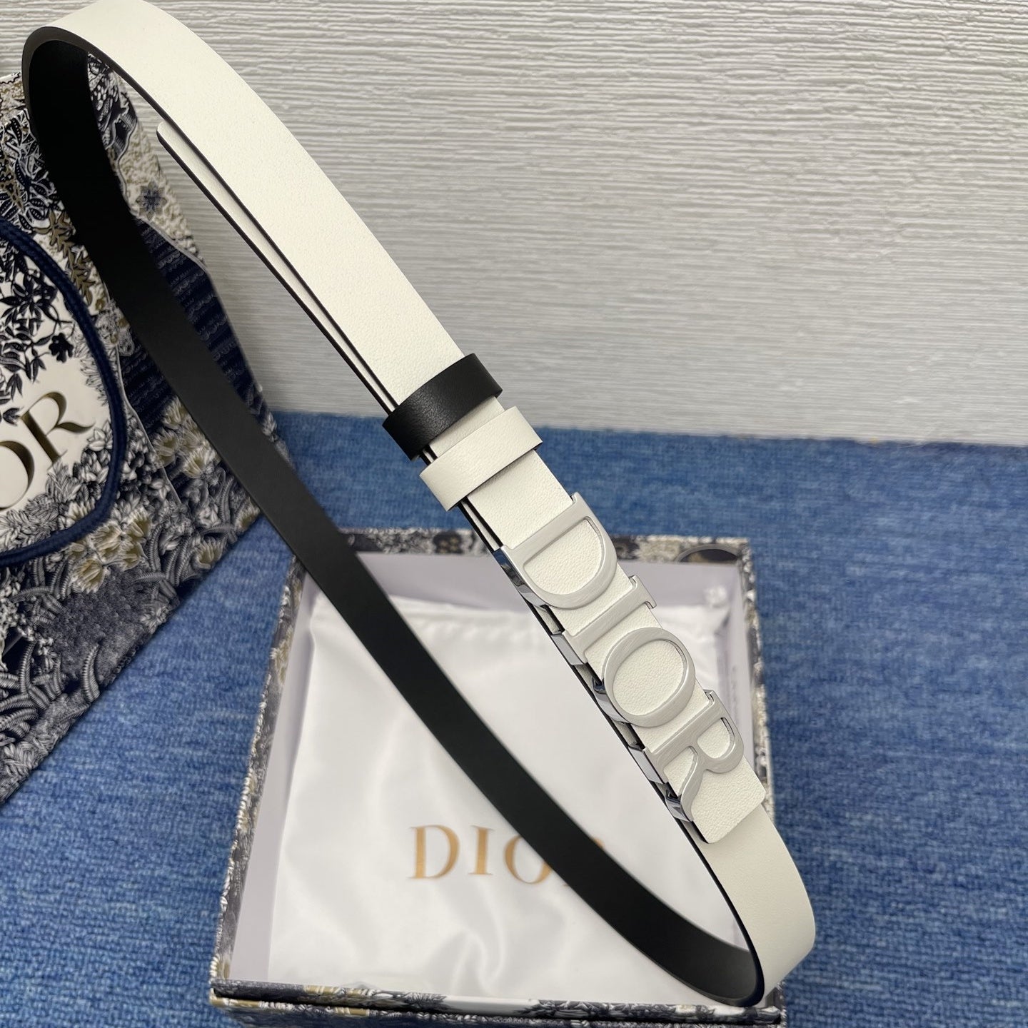 Dior leather belt