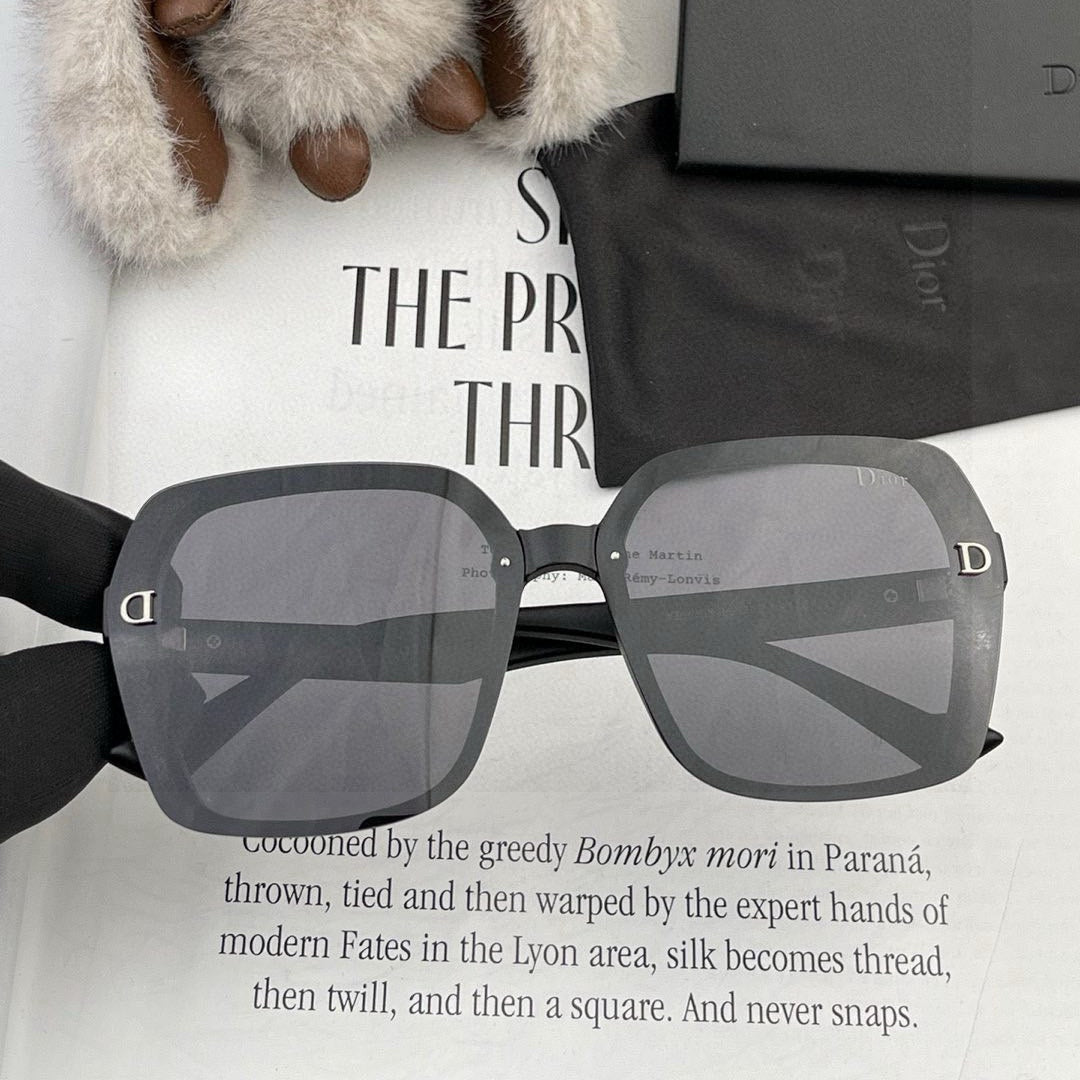 Dior popular sunglasses