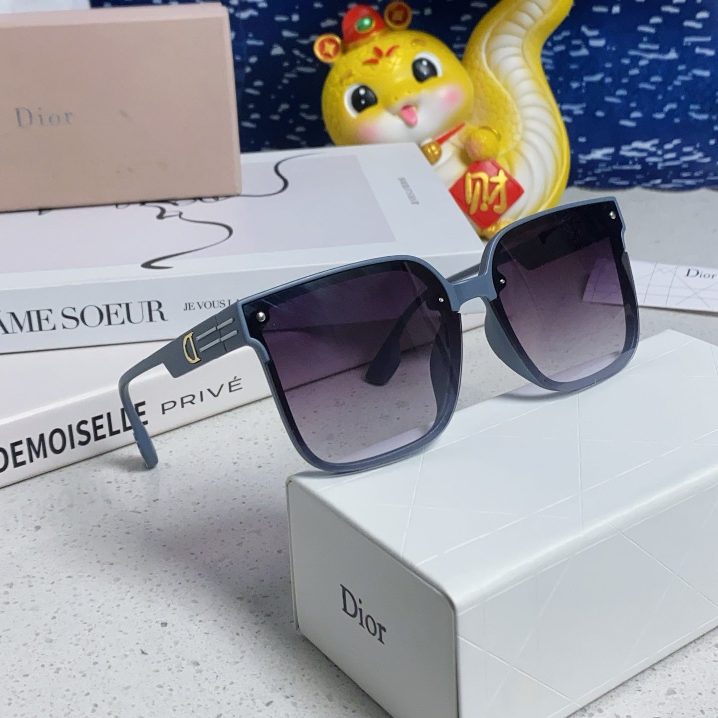 Dior popular sunglasses
