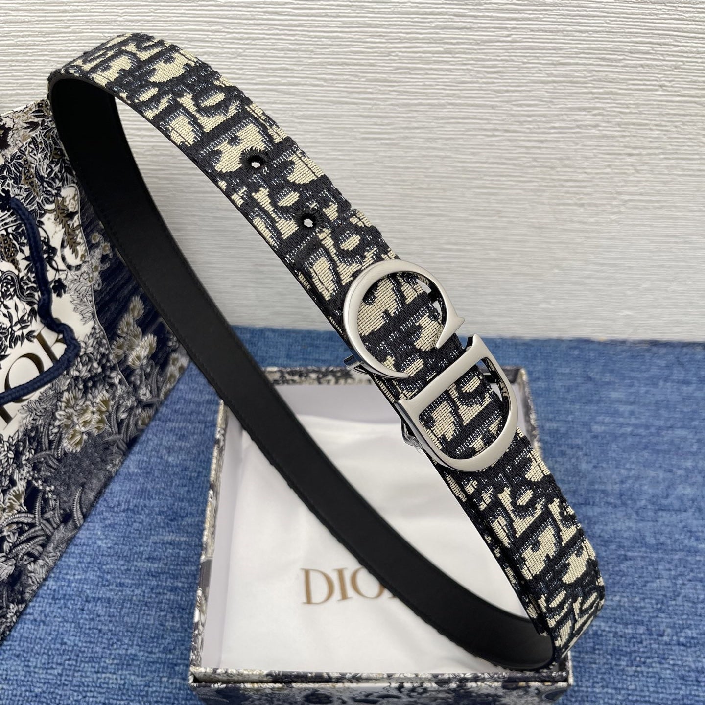 Dior leather belt