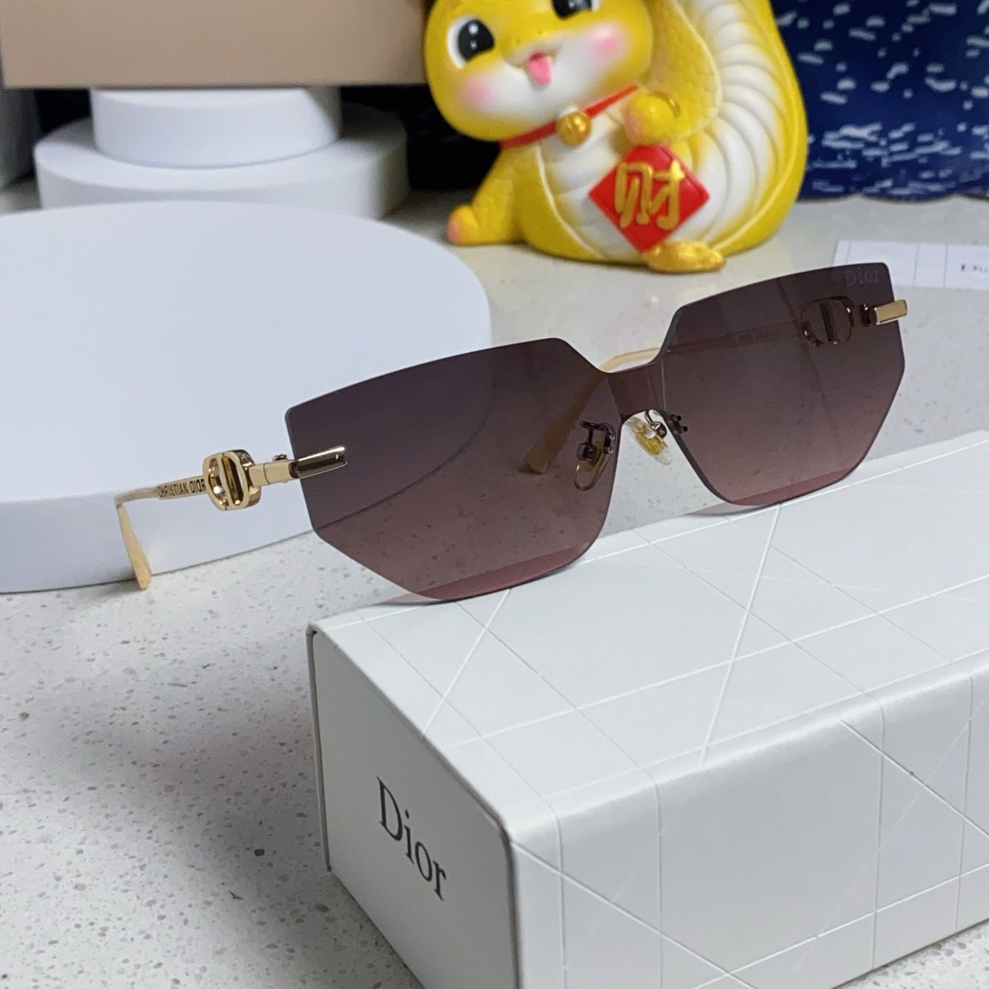 Dior popular sunglasses