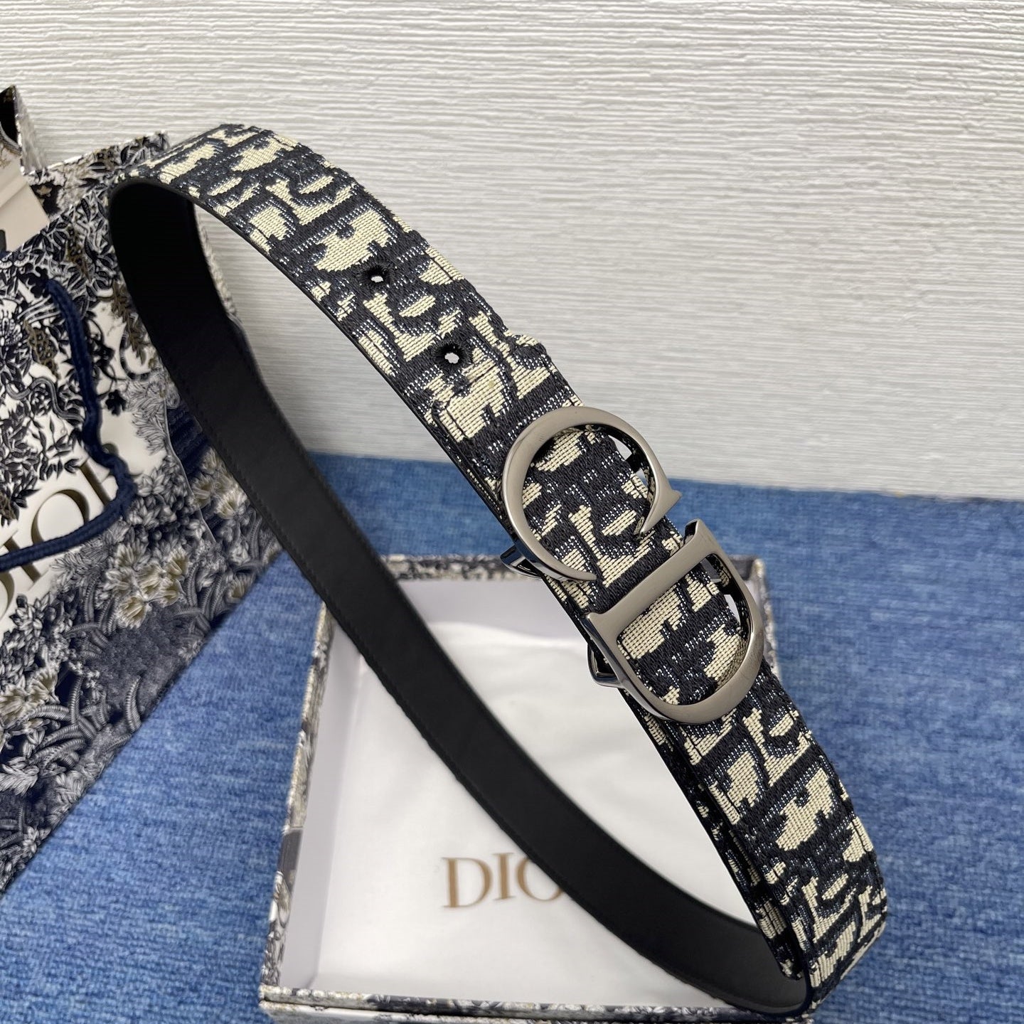 Dior leather belt