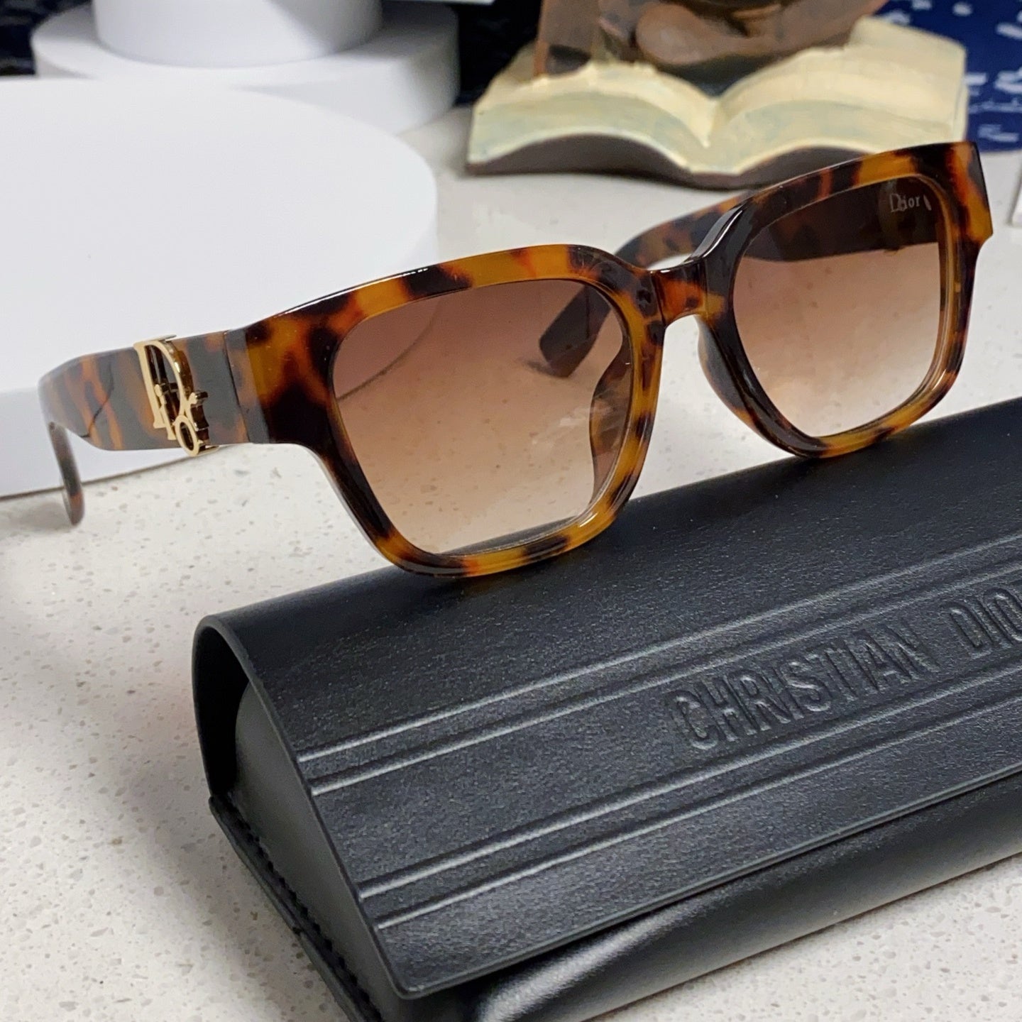 Dior popular sunglasses