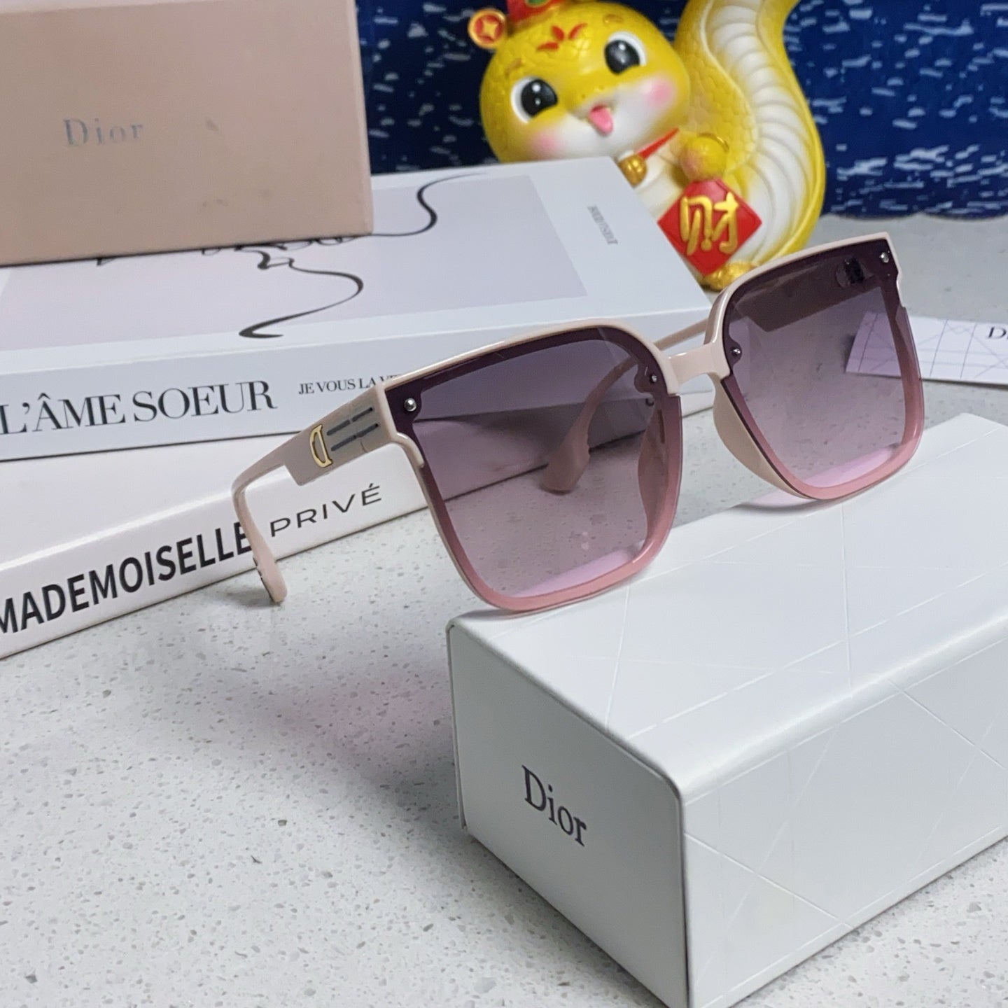 Dior popular sunglasses