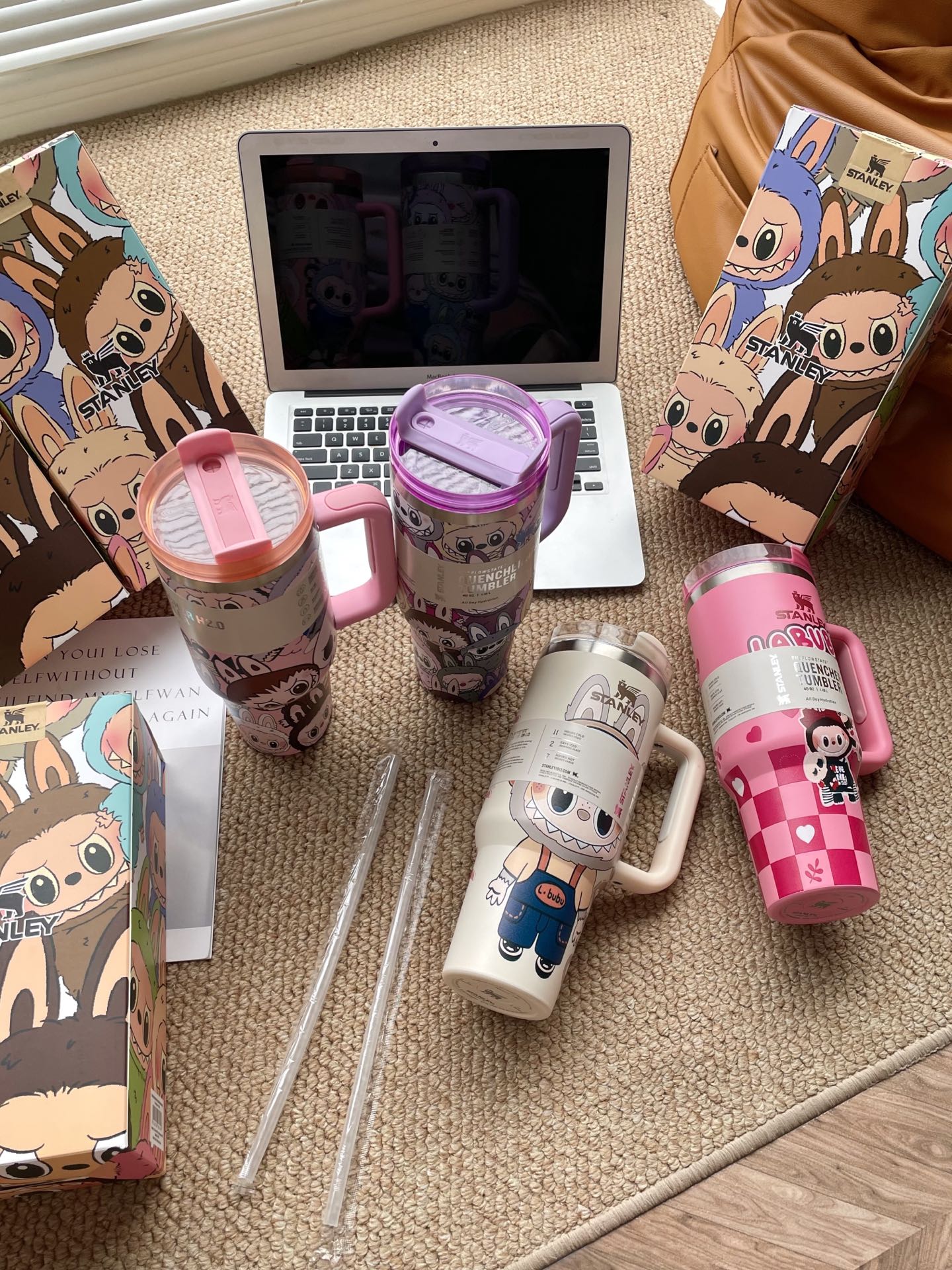 Pop Mart labubu Stanley Ice King Cup Insulated Cup *40oz complete set packaging