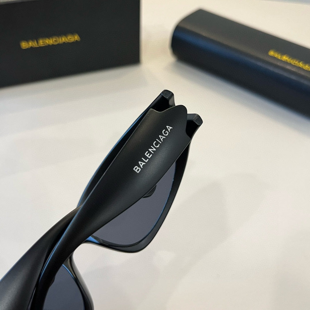 Balenciaga sunglasses Asian fit for men and women