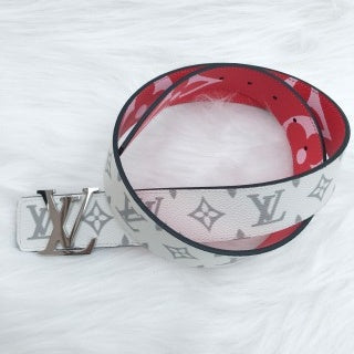 LOUIS VUITTON leather belt