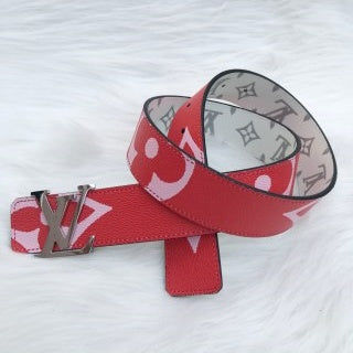 LOUIS VUITTON leather belt