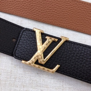 LOUIS VUITTON leather belt