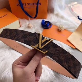LOUIS VUITTON Leather Belt