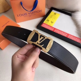 LOUIS VUITTON leather belt