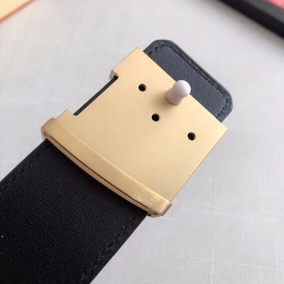 LOUIS VUITTON leather belt