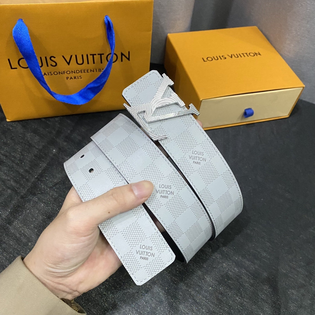 LOUIS VUITTON Leather Belt