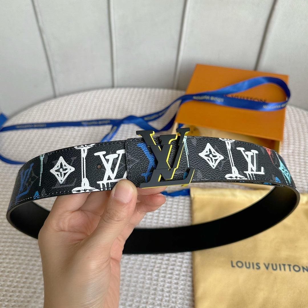 LOUIS VUITTON Leather Belt