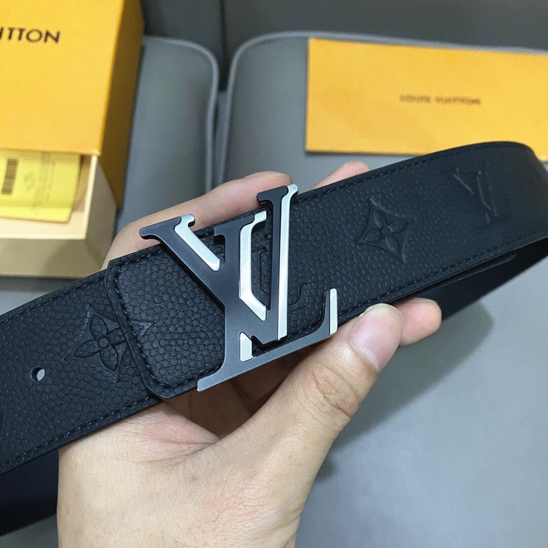 LOUIS VUITTON Leather Belt