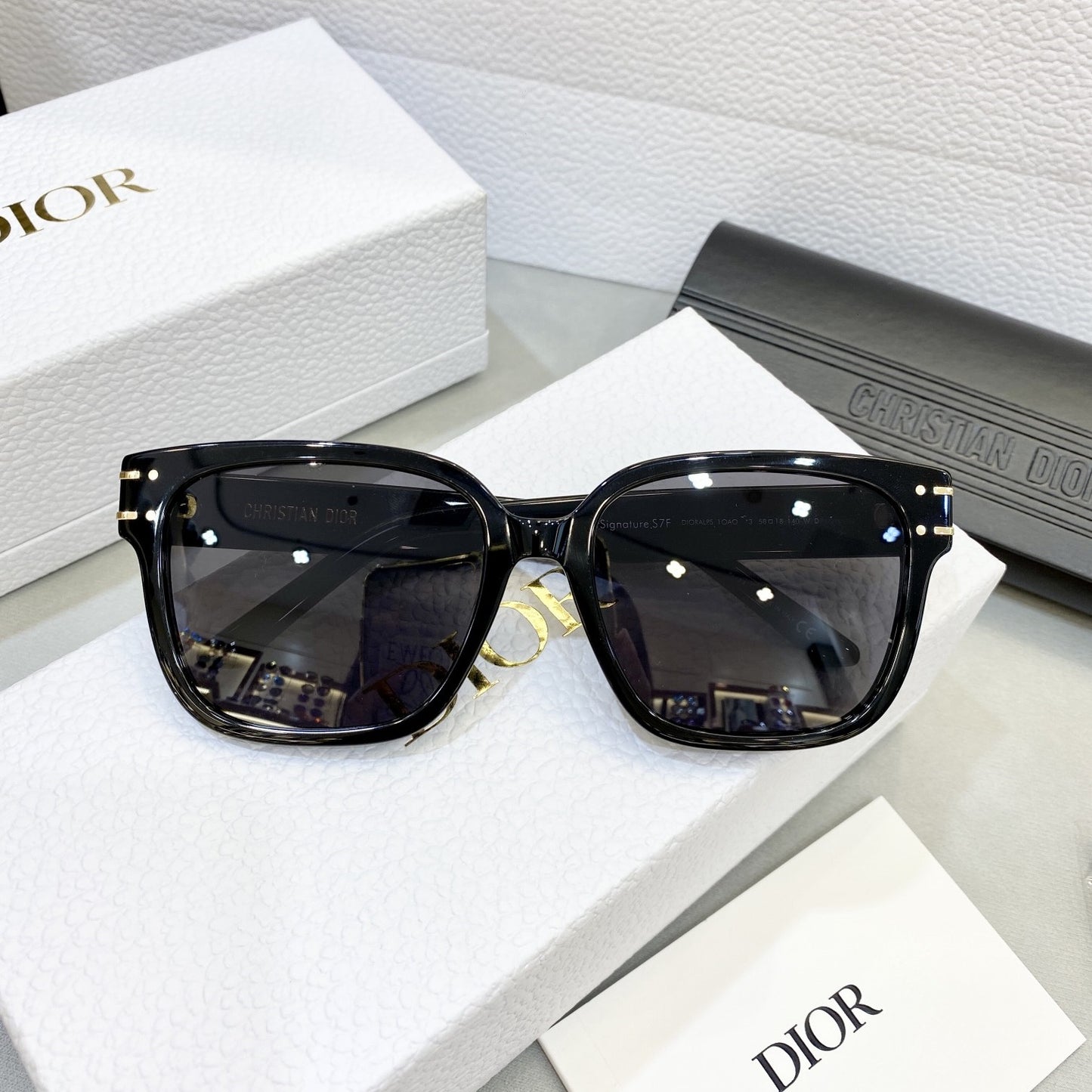 Dior popular sunglasses