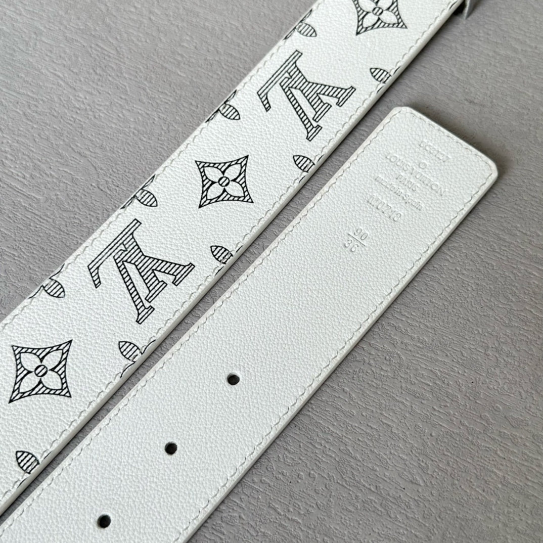 LOUIS VUITTON Leather Belt