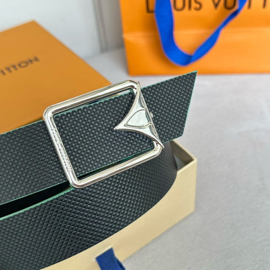 LOUIS VUITTON Leather Belt