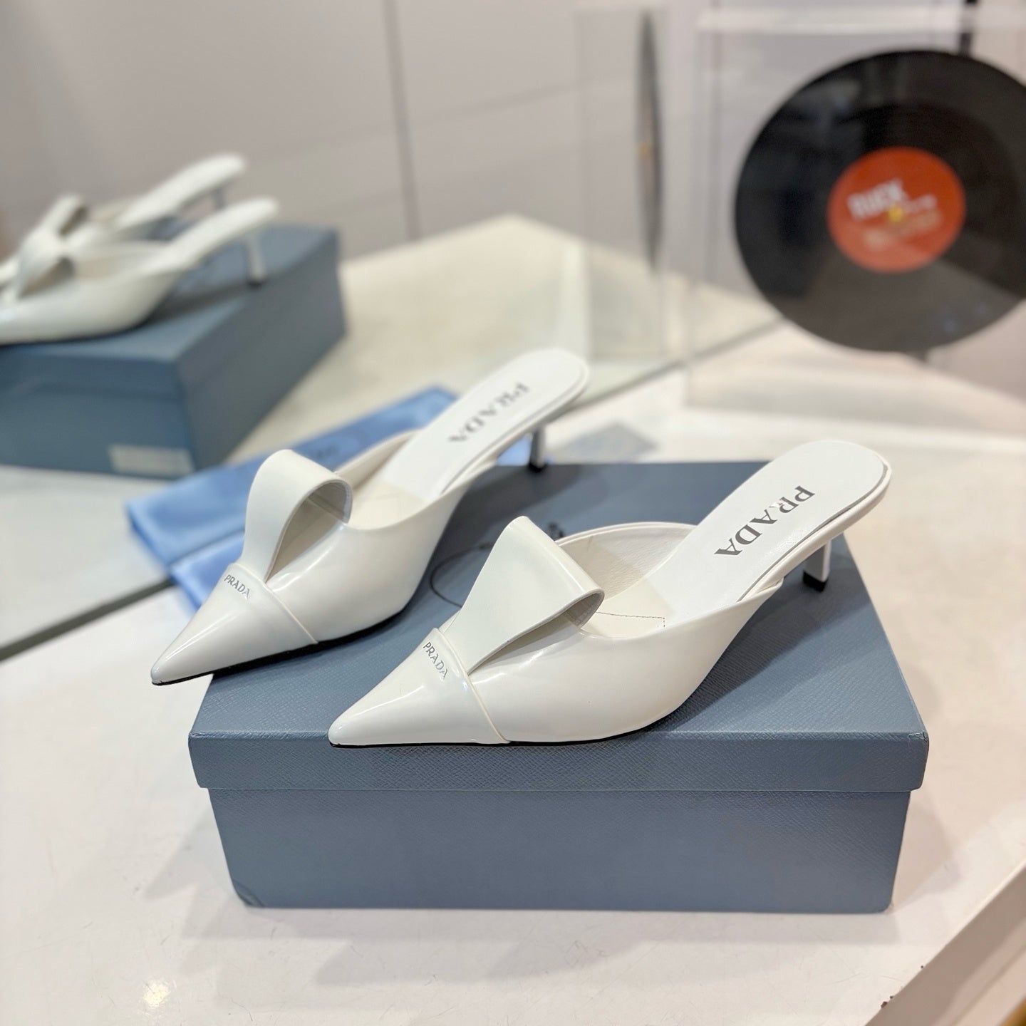PRADA Ladies Slippers, Size 34-41