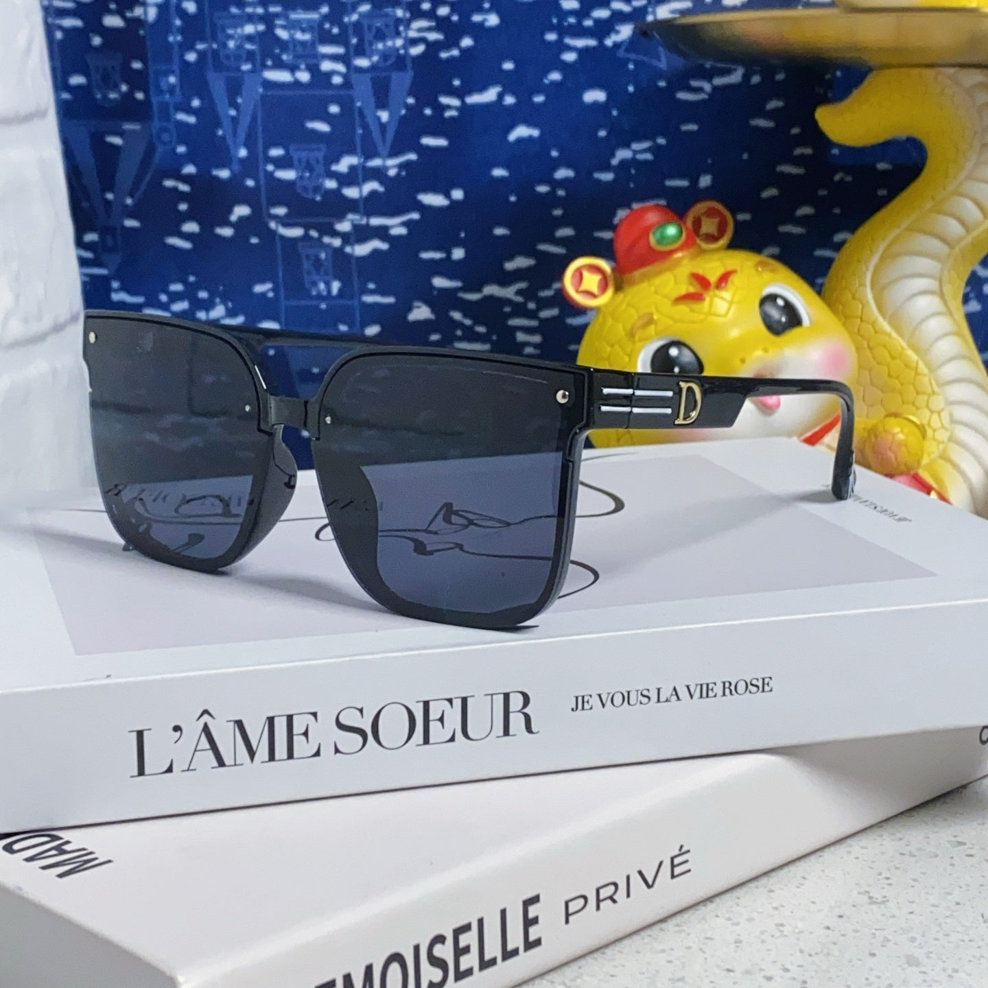Dior popular sunglasses