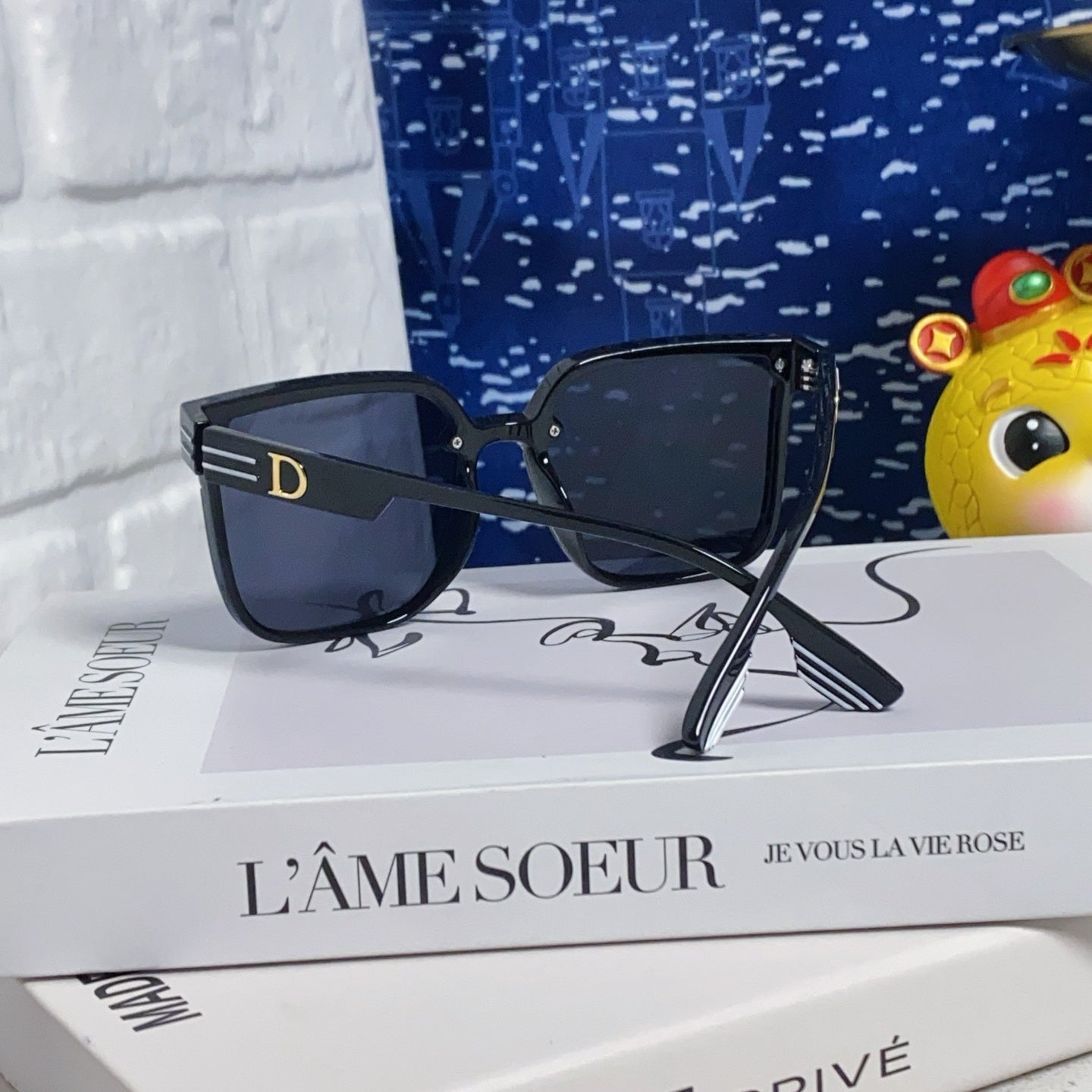 Dior popular sunglasses