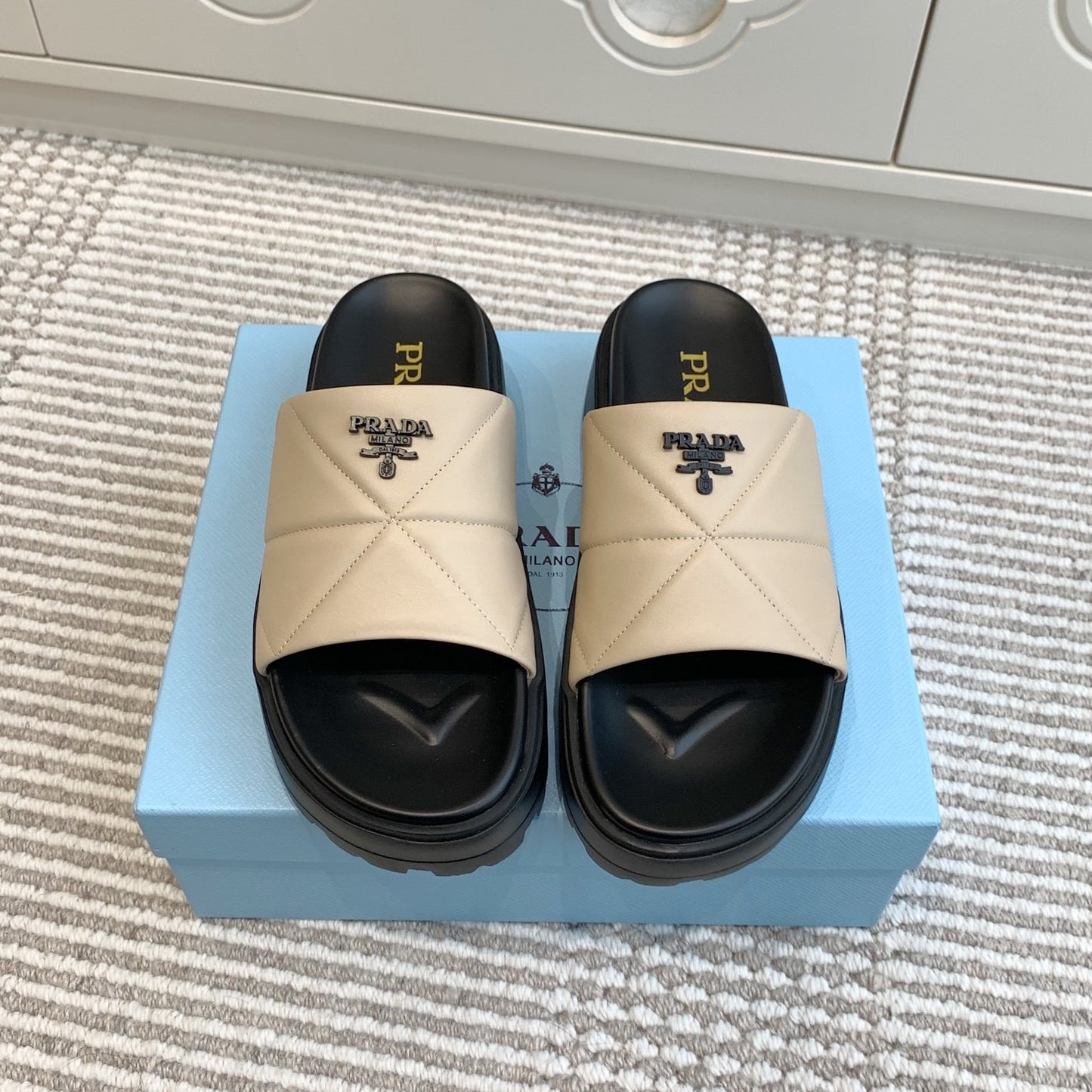 PRADA Ladies Slippers, Size 35-41