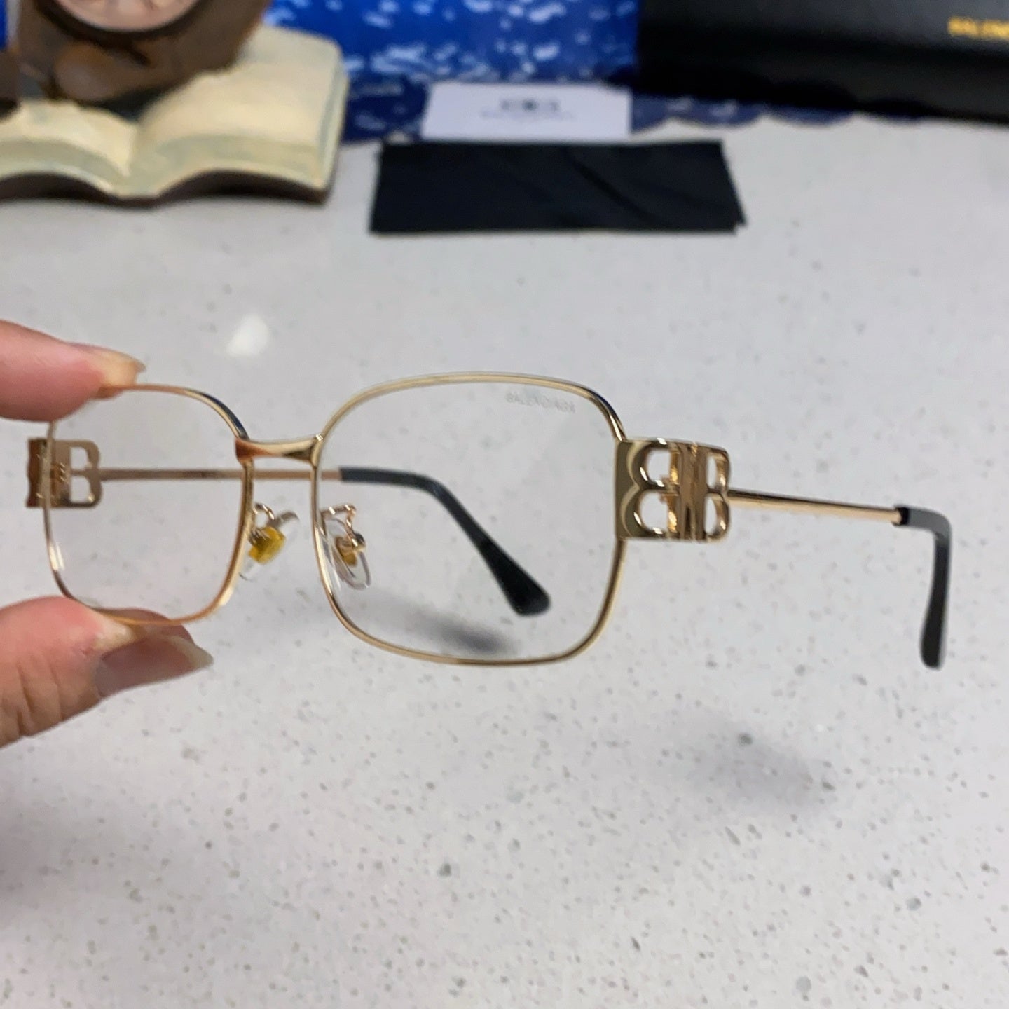 Balenciaga sunglasses Asian fit for men and women
