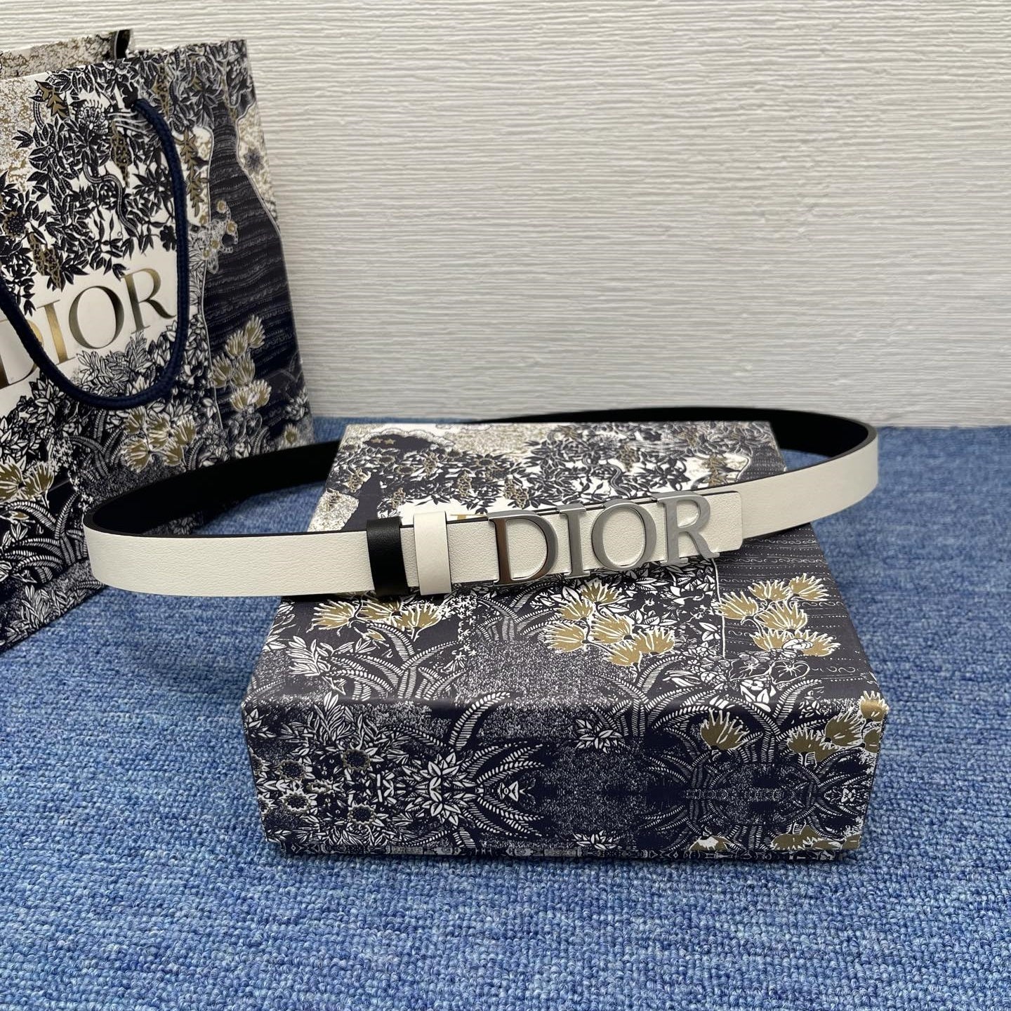 Dior leather belt