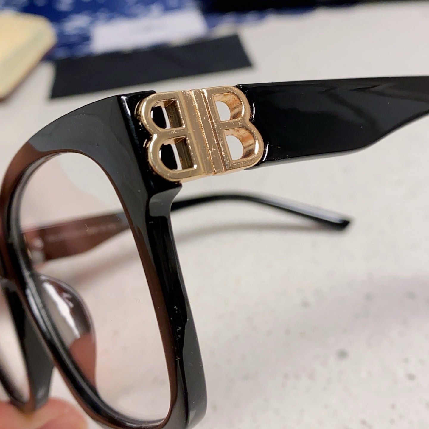 Balenciaga sunglasses Asian fit for men and women
