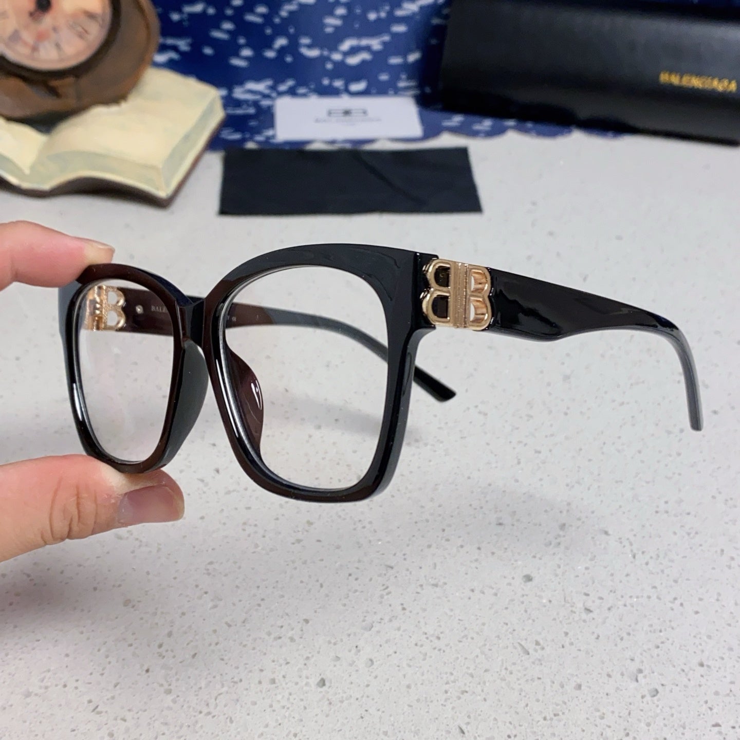 Balenciaga sunglasses Asian fit for men and women