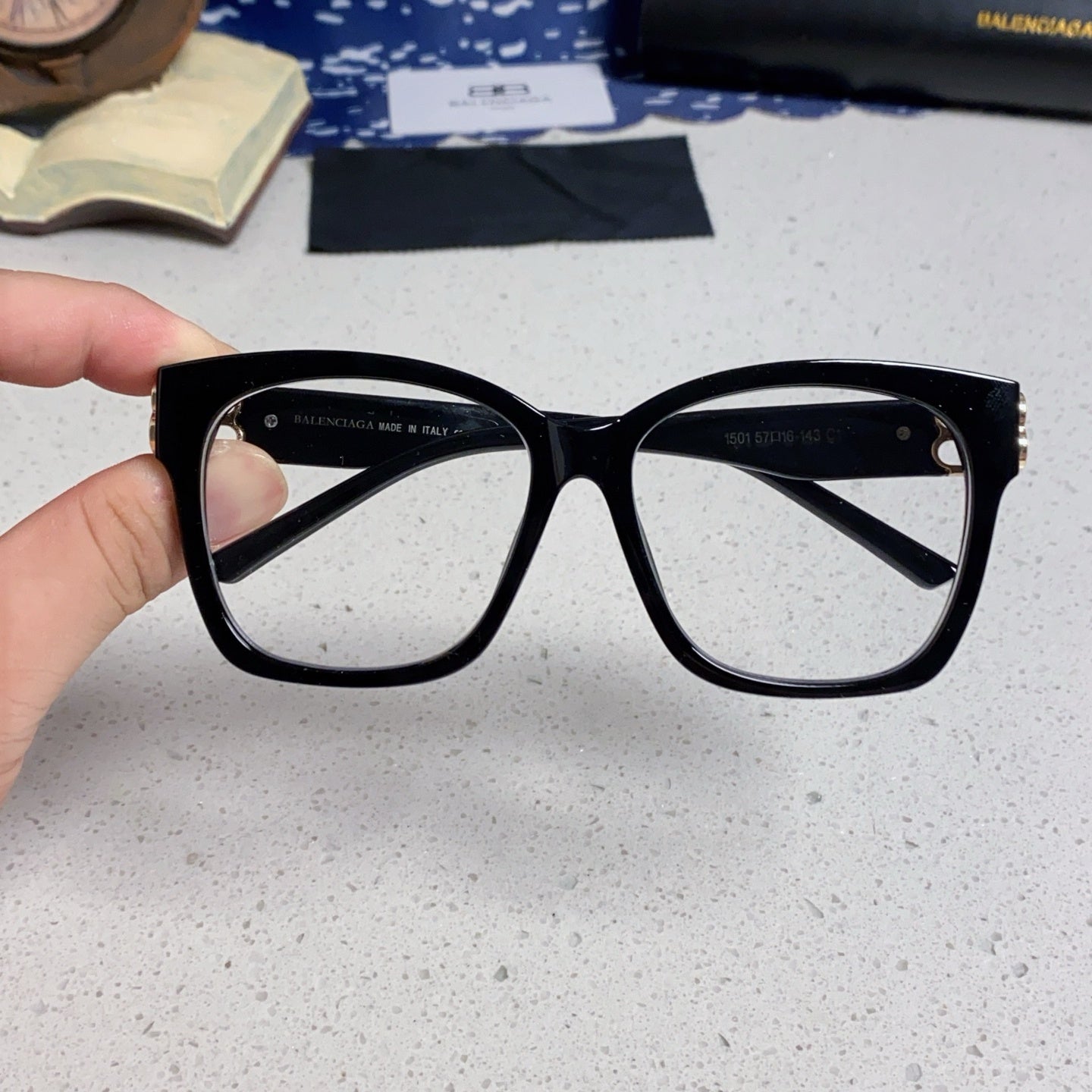 Balenciaga sunglasses Asian fit for men and women