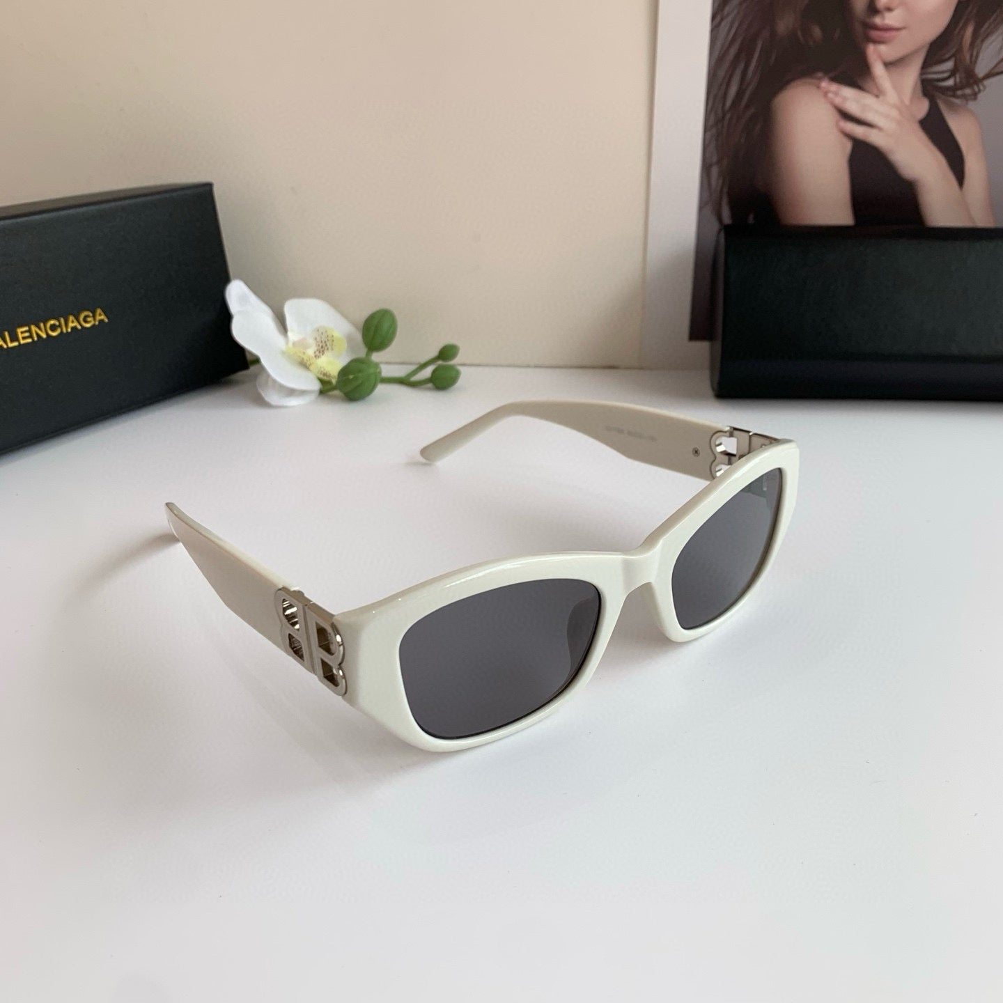 Balenciaga sunglasses Asian fit for men and women